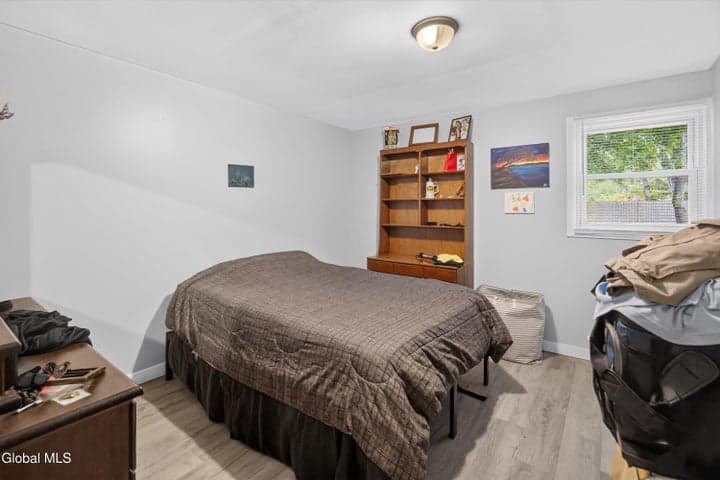 175 Beekman Street, Saratoga Springs, NY, photo 4