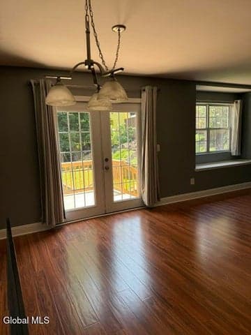 5 Pinehurst Avenue, Albany, NY, photo 4
