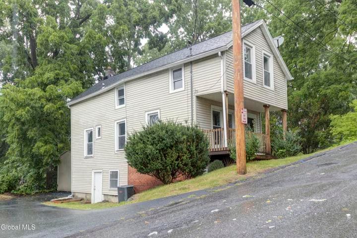 7 Spence Street, Troy, NY, photo 3
