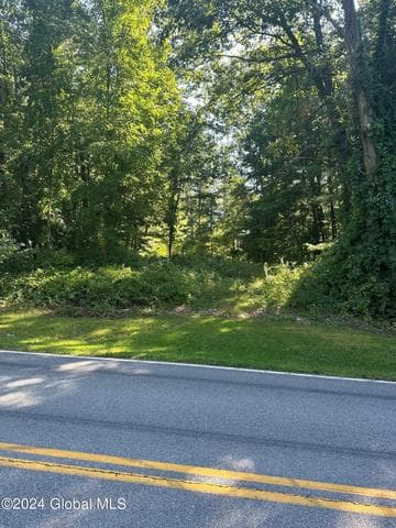 104 Knapp Road, Mechanicville, NY, photo 2