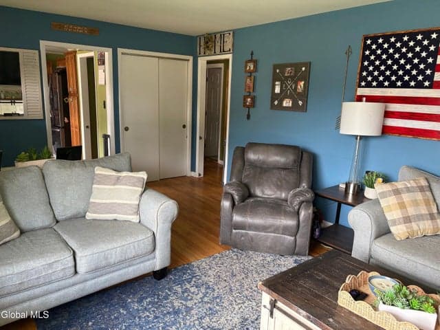 111 Euclid Avenue, Troy, NY, photo 4