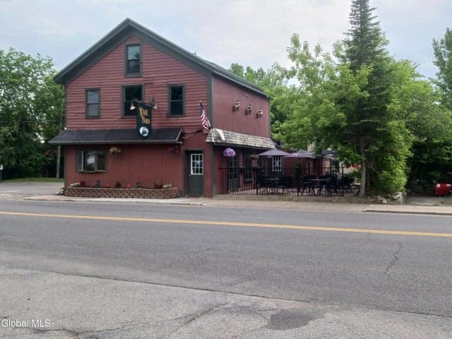 97 W Fulton Street, Gloversville, NY, photo 2