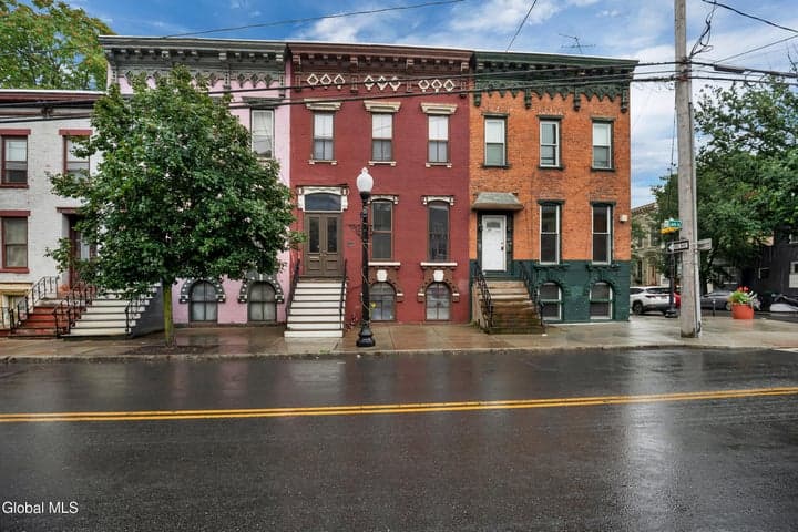 282 Lark Street, Albany, NY