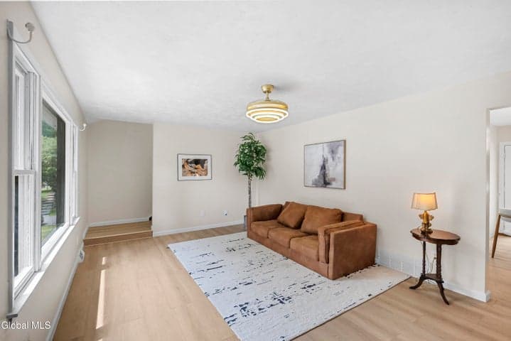 1 Gilmore Terrace, Guilderland, NY, photo 5