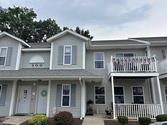 307 Cambridge Manor Drive, Scotia, NY