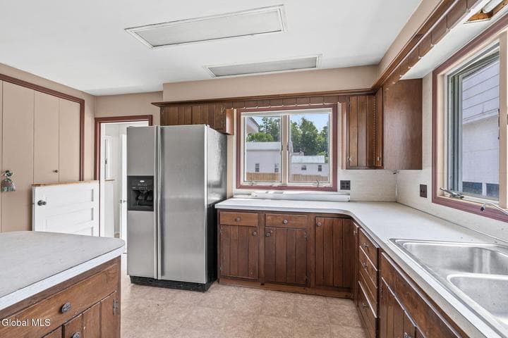 738 New York 29, Milton, NY, photo 5