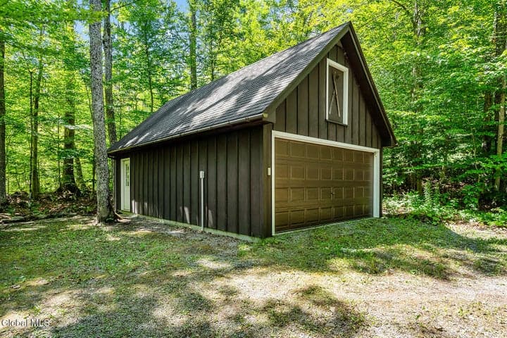 179 Maplewood Drive, Gloversville, NY, photo 5