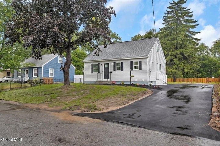 40 Killean Park, Colonie, NY, photo 2