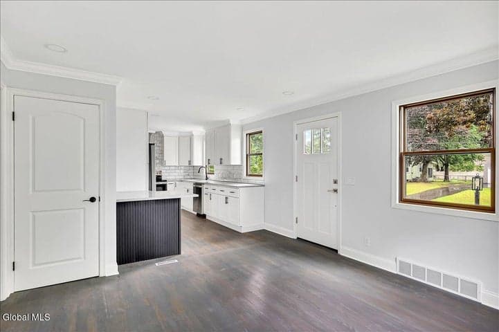 40 Killean Park, Colonie, NY, photo 5