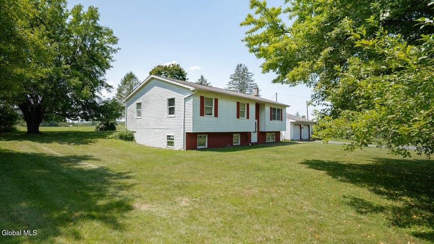 1042 Co Rte 22, Ghent, NY, photo 4