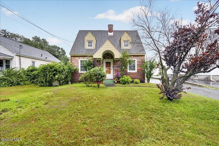 1205 N Westcott Road, Rotterdam, NY, photo 2