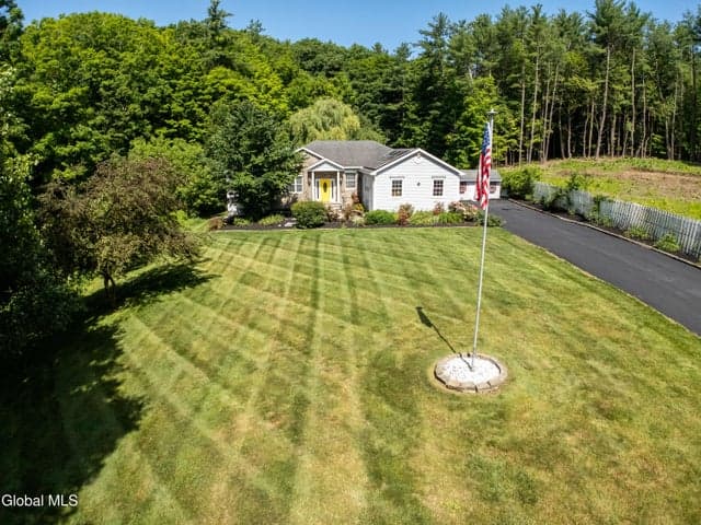 51 Boyce Road, Nassau, NY, photo 3