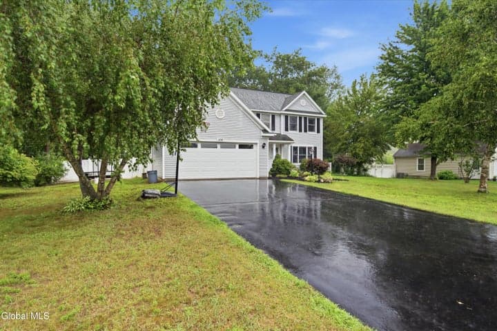 106 Halfmoon Drive, Altamont, NY, photo 4