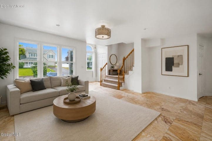 5 Toronado Drive, Latham, NY, photo 4