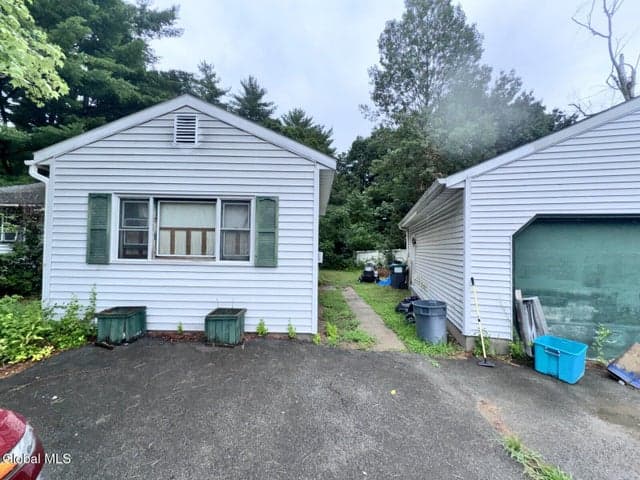 55 Merrit Road Road, South Glens Falls, NY, photo 2