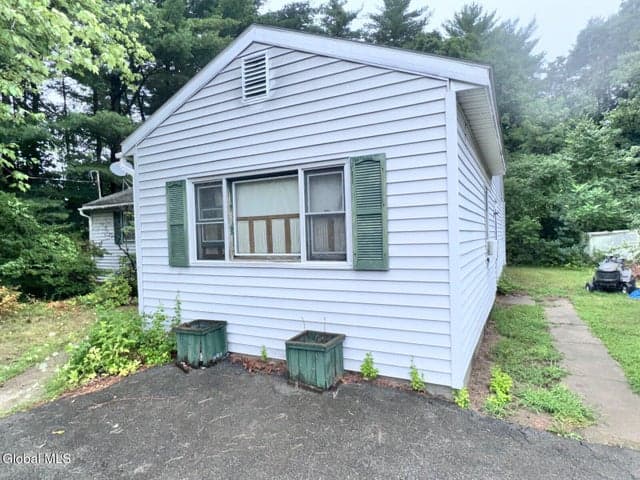 55 Merrit Road Road, South Glens Falls, NY, photo 3