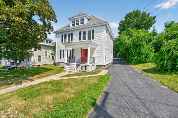 9 5th Avenue, Gloversville, NY, photo 3