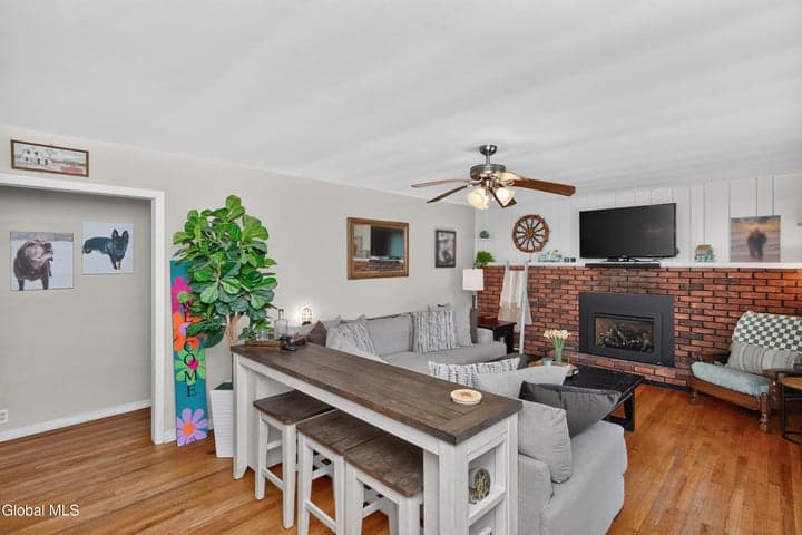 27 Asprion Road, Glenmont, NY, photo 4