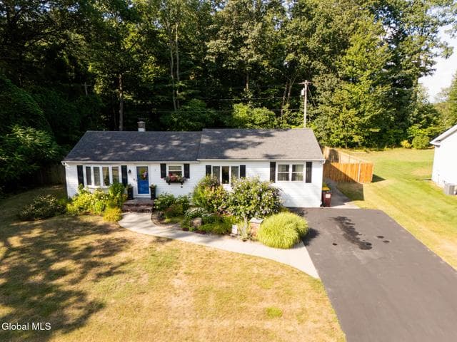 3 North Road, South Glens Falls, NY, photo 2