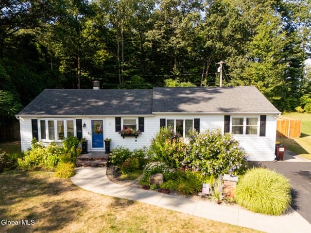 3 North Road, South Glens Falls, NY