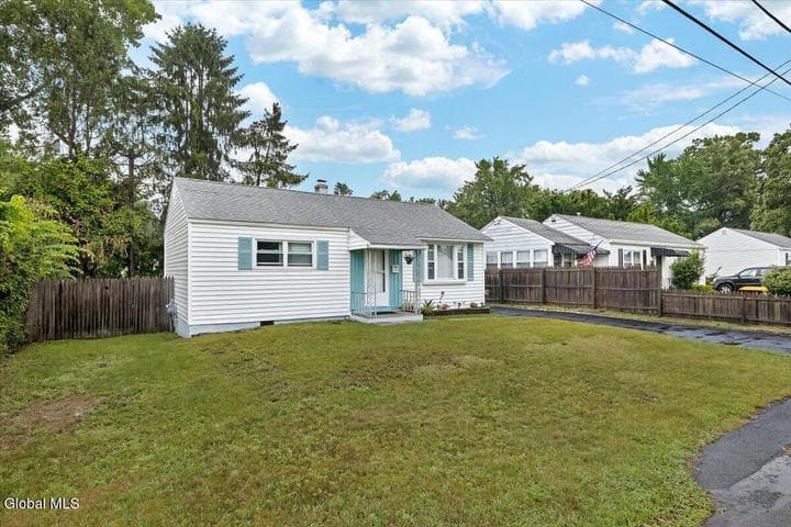 50 Rooney Avenue, Colonie, NY, photo 3