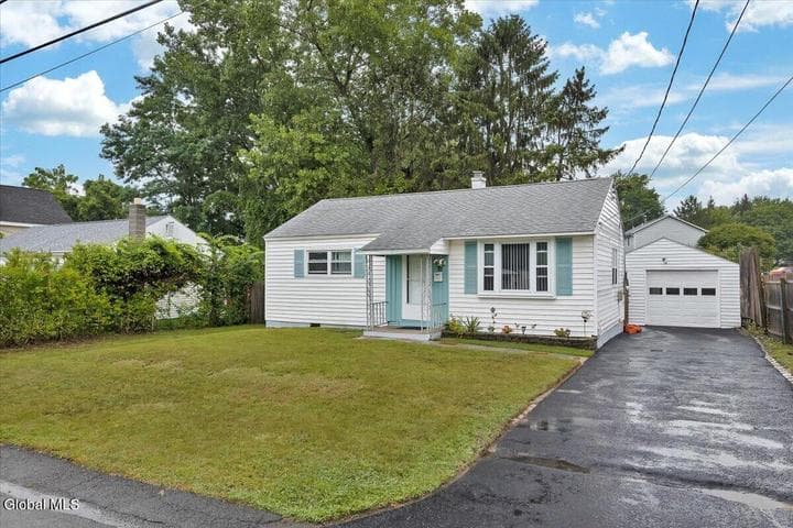50 Rooney Avenue, Colonie, NY, photo 4