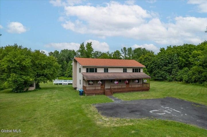 1164 Creek Road, Duanesburg, NY