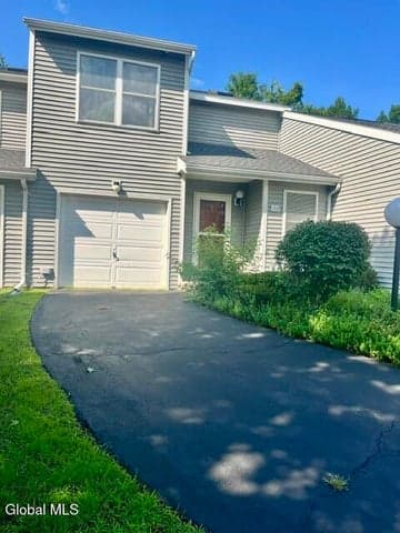 153 Harvard Road, Colonie, NY