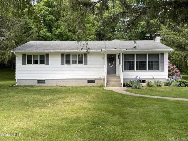 200 Stillwater Bridge Road, Schaghticoke, NY, photo 1