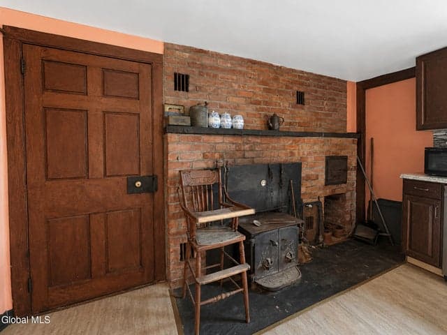 638 Hillcrest Road, New Baltimore, NY, photo 4