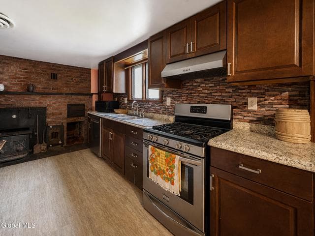 638 Hillcrest Road, New Baltimore, NY, photo 5