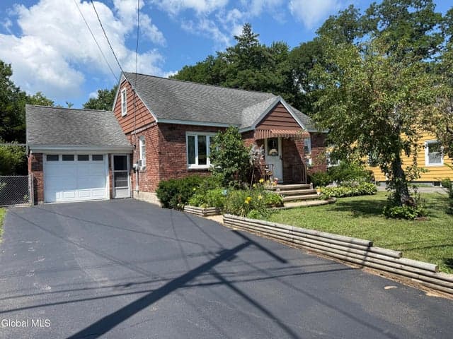 1116 Austin Place, Schenectady, NY, photo 2