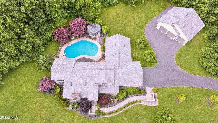1 Rainbow Way, Ballston Spa, NY, photo 2