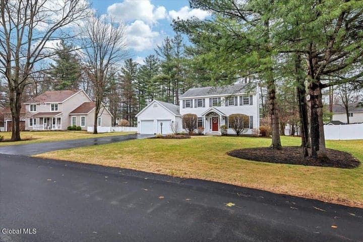 7008 Kevin Lane, Schenectady, NY, photo 2