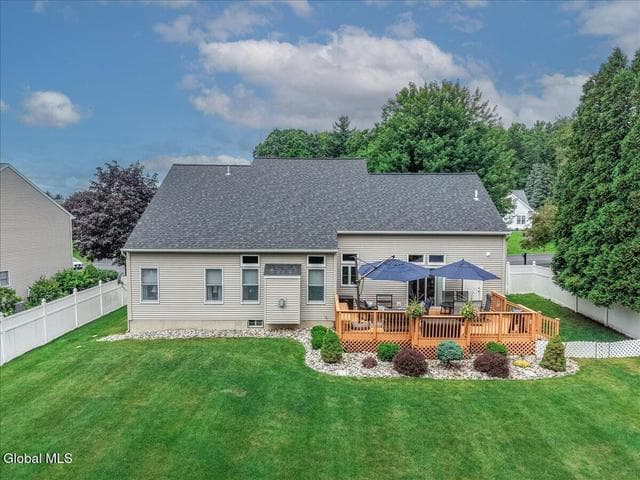 13 Bergen Woods Drive, Cohoes, NY, photo 5