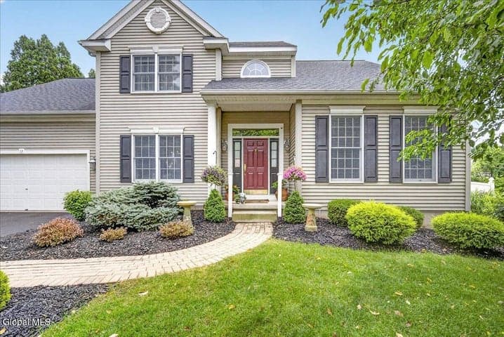 13 Bergen Woods Drive, Cohoes, NY