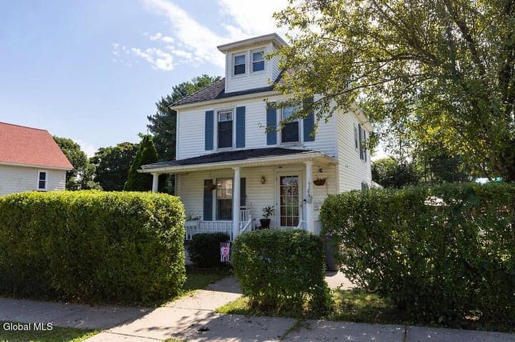 20 Halcyon Street, Scotia, NY