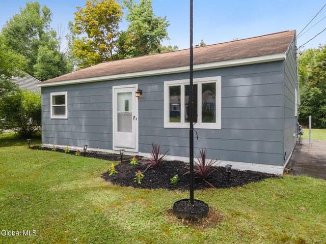 3 Riverview Drive, Colonie, NY, photo 3