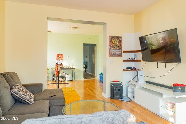 943 State Street, Schenectady, NY, photo 5