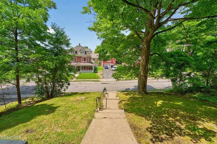 17 Northampton Road, Amsterdam, NY, photo 5