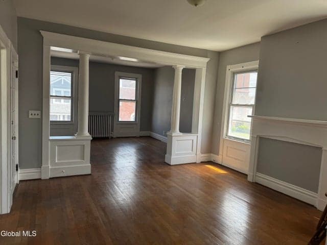 132 George Street, Green Island, NY, photo 2