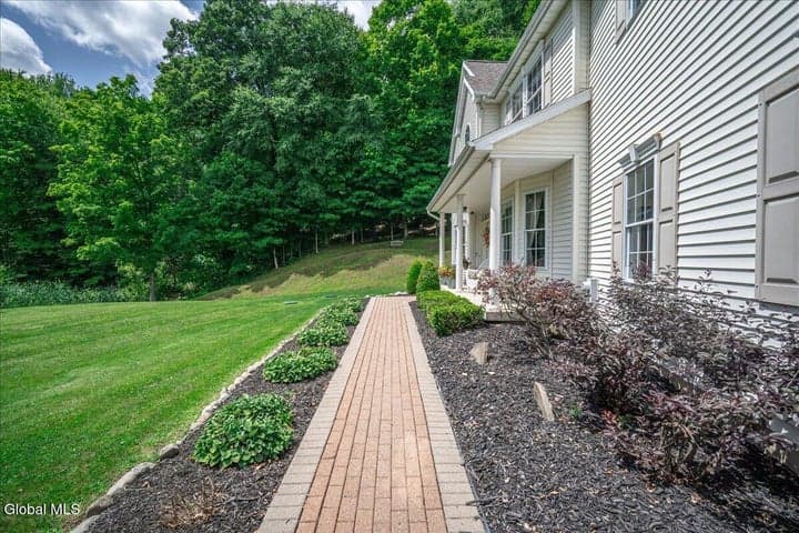 40 Vischer Ferry Road, Clifton Park, NY, photo 3