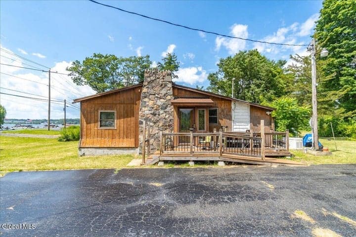 1318 Nys Rt 9P, Saratoga, NY, photo 2