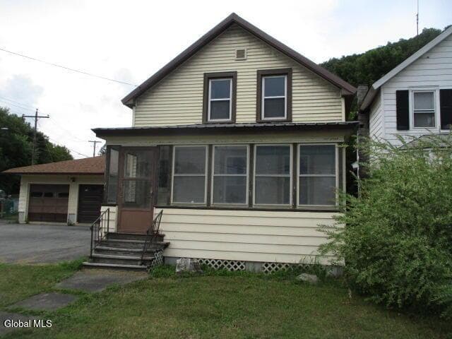 85 Poultney Street, Whitehall, NY, photo 3