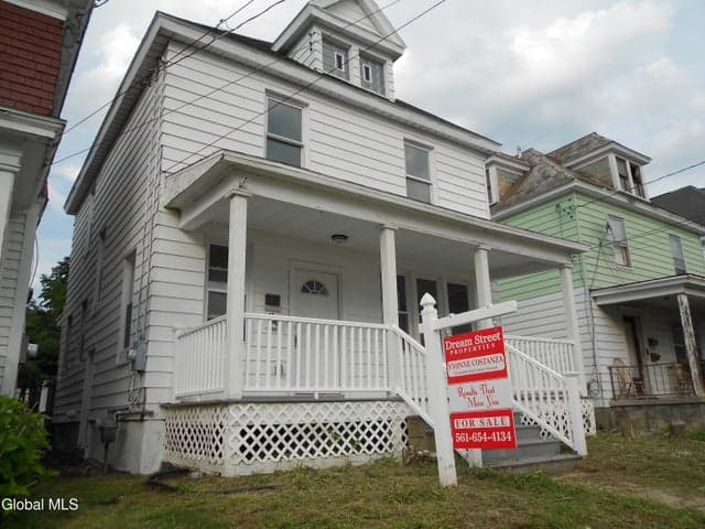 1745 Becker Street, Schenectady, NY, photo 2