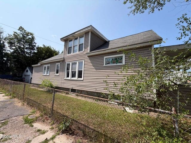 1162 Forest Road, Schenectady, NY, photo 3