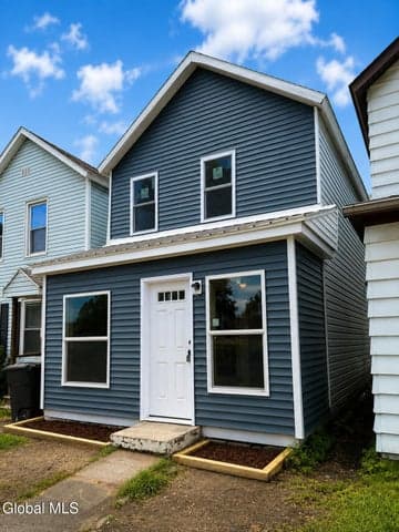 1337 2nd Avenue, Watervliet, NY, photo 3