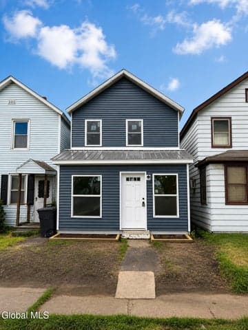 1337 2nd Avenue, Watervliet, NY, photo 2