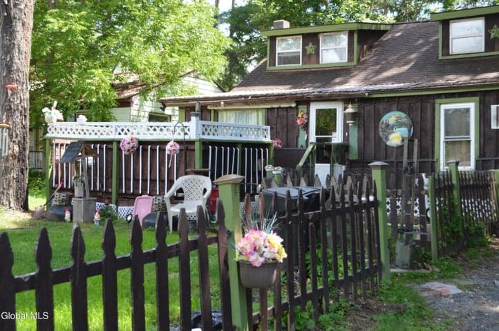 834 County Hwy 110, Broadalbin, NY, photo 2