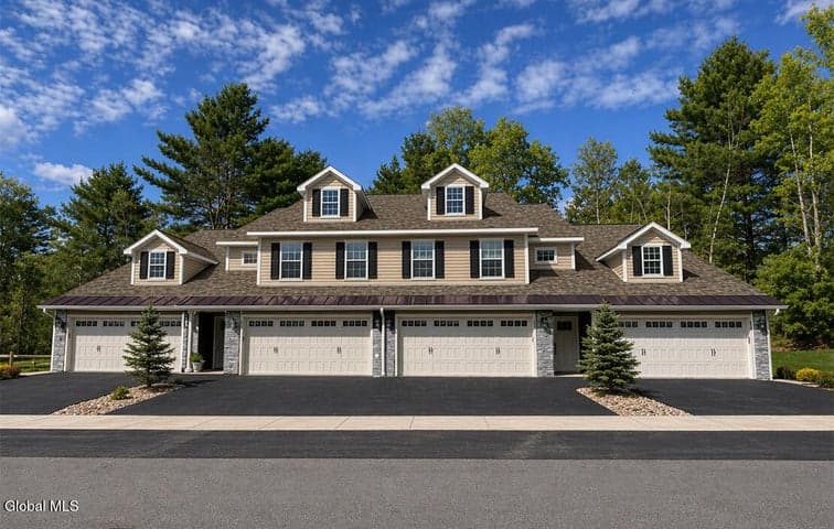 7 Prescott Drive #A, Glenville, NY